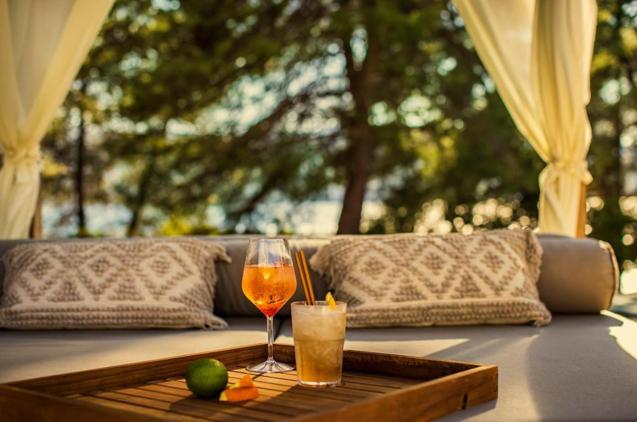 Places Hvar Hotel By Valamar Stari Grad  Bagian luar foto