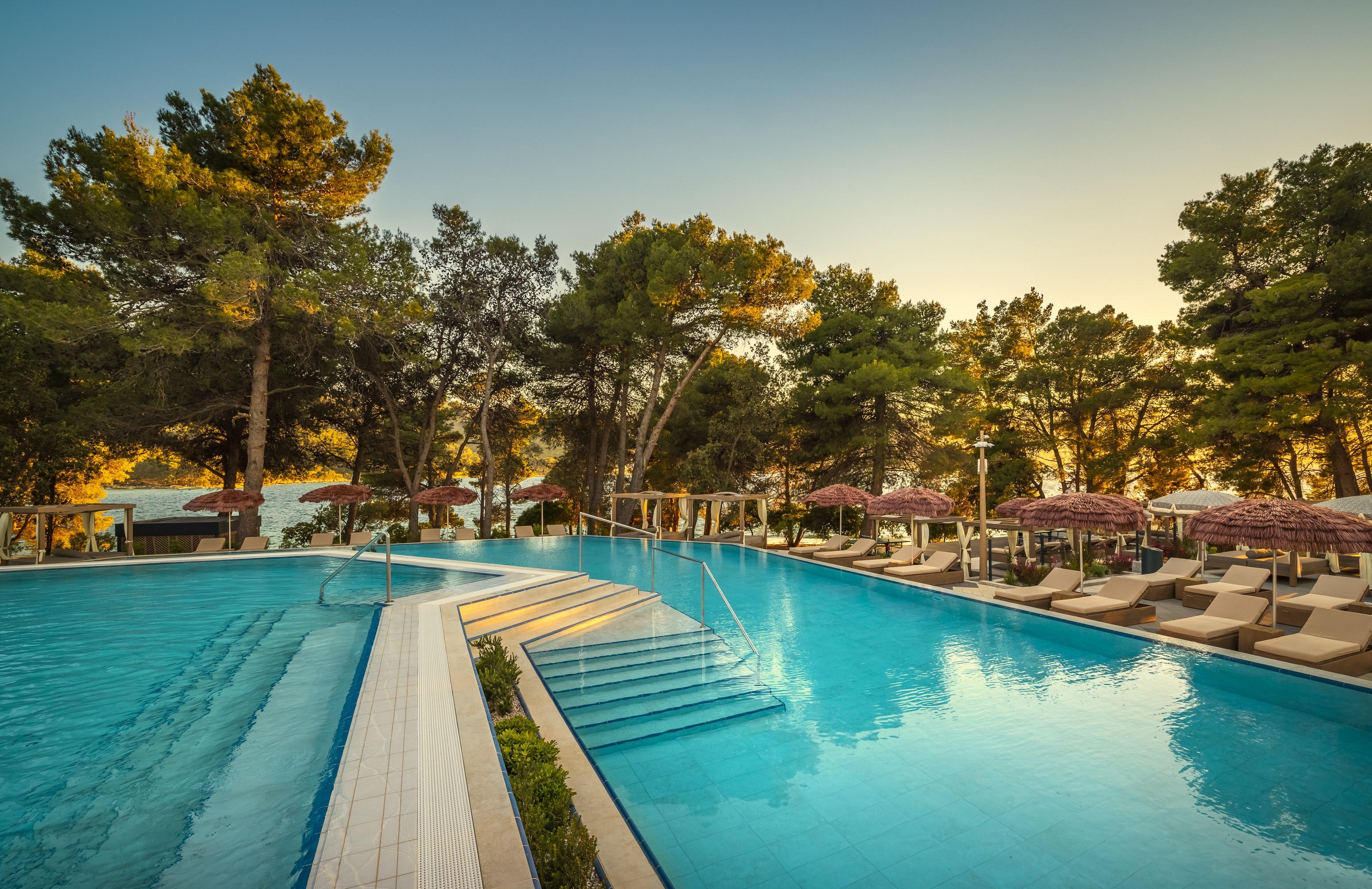 Places Hvar Hotel By Valamar Stari Grad  Bagian luar foto