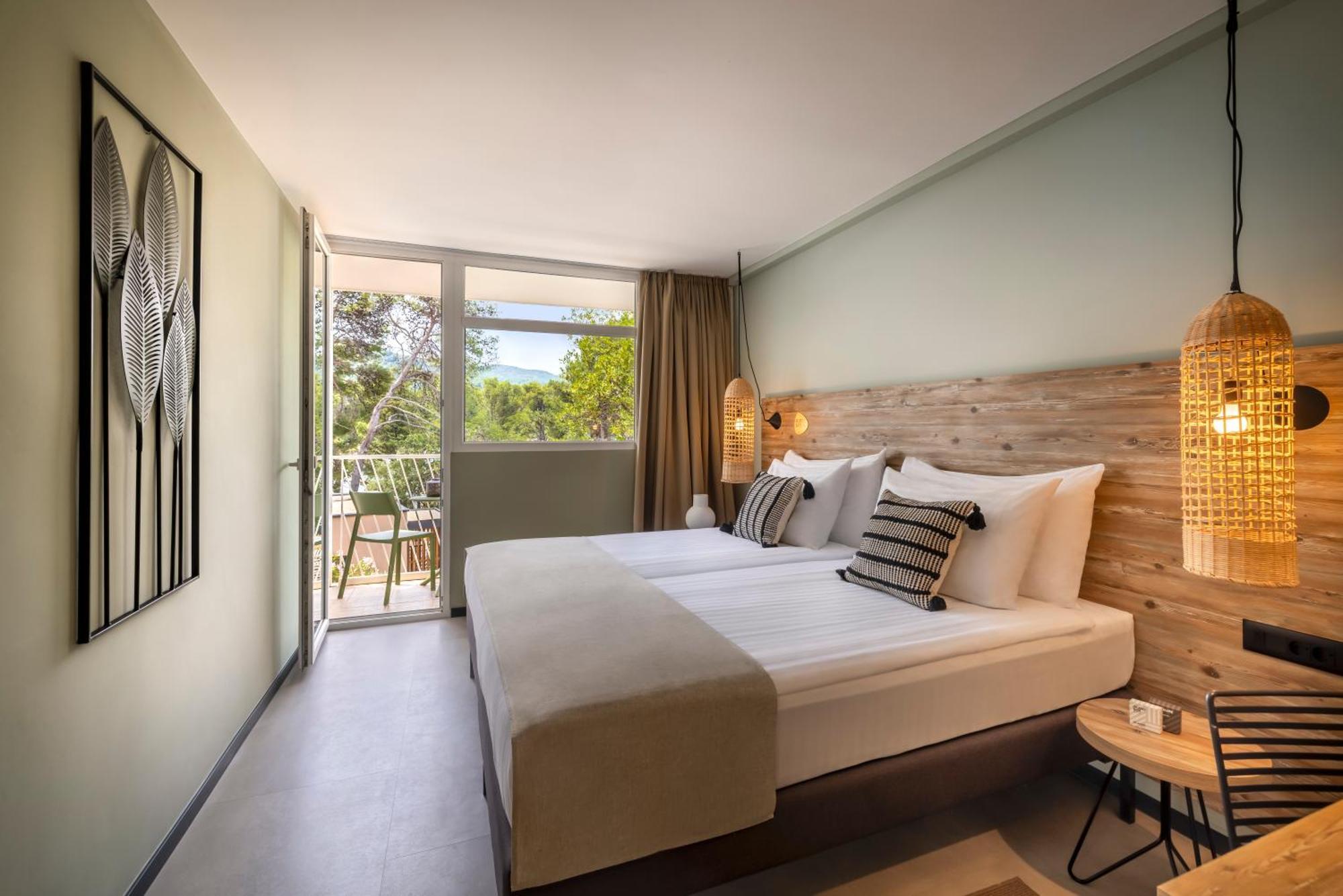 Places Hvar Hotel By Valamar Stari Grad  Bagian luar foto
